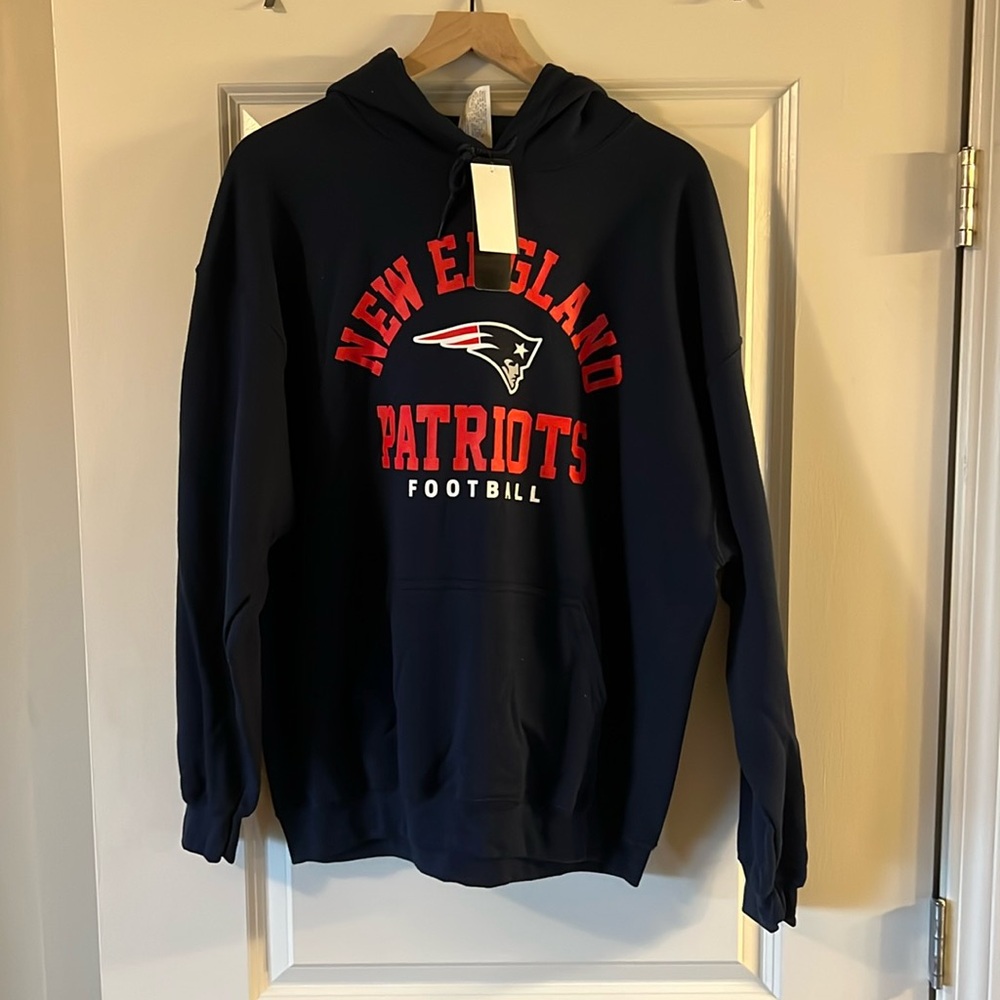 New XL men’s New England Patriots hoodie